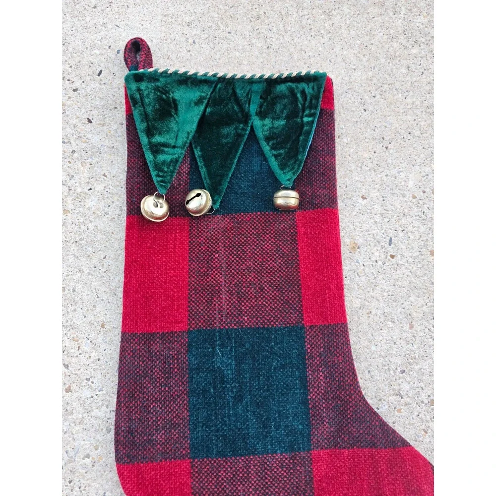 Unbranded red green
